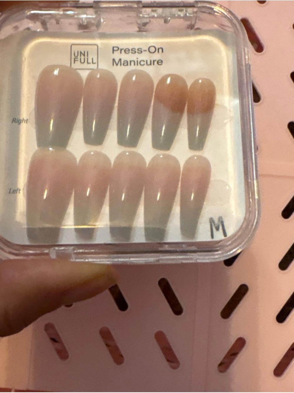 UNIF Press-On Manicure in Nude Pinkombre - Set of Artificial Nails